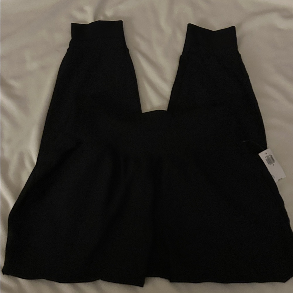 Old Navy Black “ NWT” joggers SZ: M